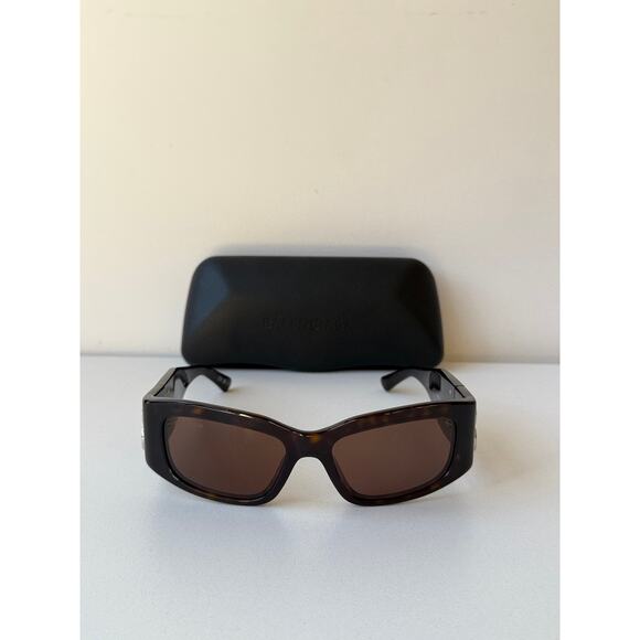 NEW Balenciaga BB0360S Bossy Sunglasses in Havana Brown main image 4